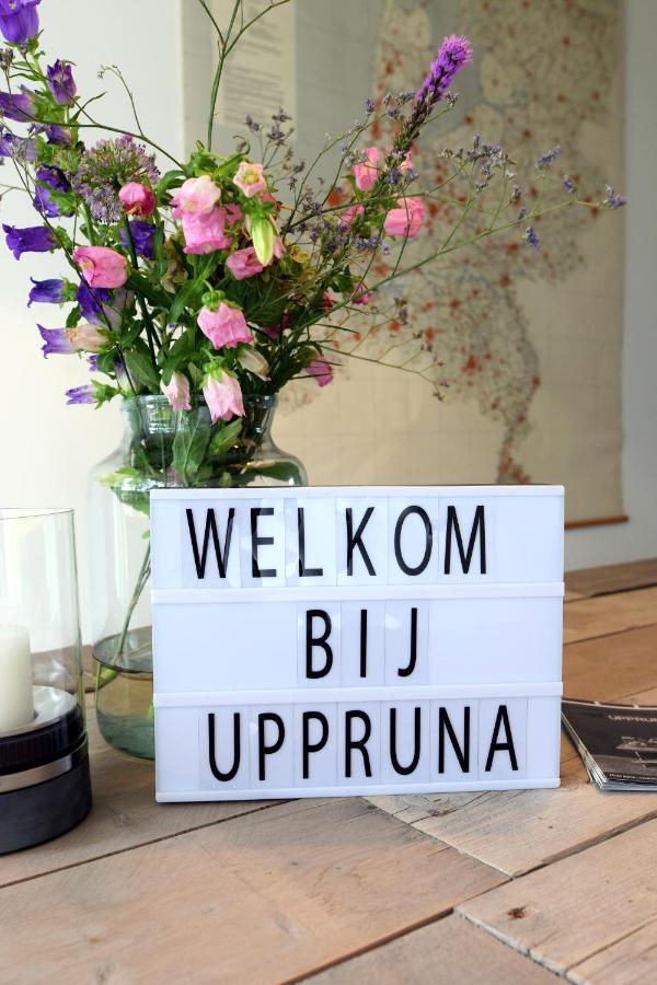 Slapen bij Uppruna Chaam Bagian luar foto